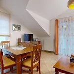 Strandnahe Mit 2 Schlafzimmern Und Balkon, Residenz Prorer Wiek,
