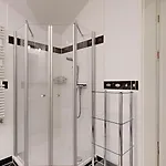 Strandnahe Mit 2 Schlafzimmern Und Balkon, Residenz Prorer Wiek,