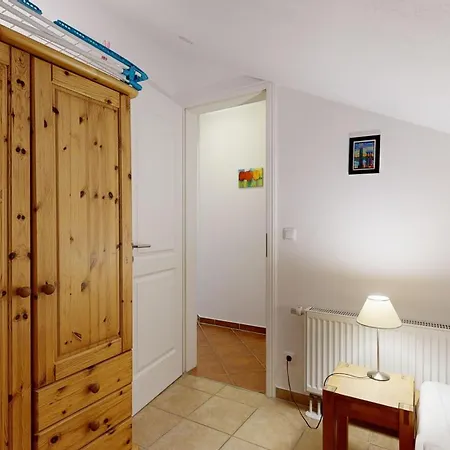 Appartement Strandnahe Fewos Mit 2 Schlafzimmern Und Balkon, Residenz Prorer Wiek,