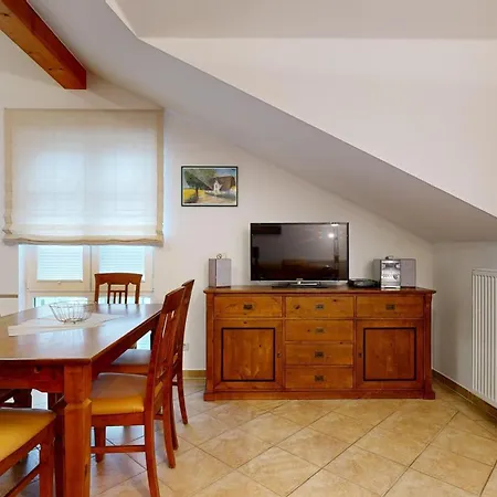 Strandnahe Fewos Mit 2 Schlafzimmern Und Balkon, Residenz Prorer Wiek, ビンツ