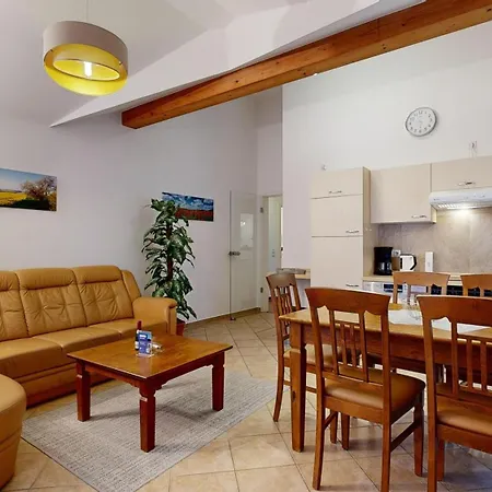 Strandnahe Fewos Mit 2 Schlafzimmern Und Balkon, Residenz Prorer Wiek, *