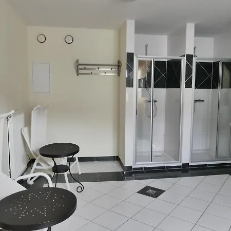 Strandnahe Fewos Mit 2 Schlafzimmern Und Balkon, Residenz Prorer Wiek,