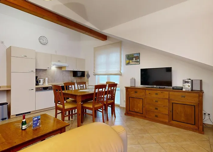 아파트 Strandnahe Mit 2 Schlafzimmern Und Balkon, Residenz Prorer Wiek, *