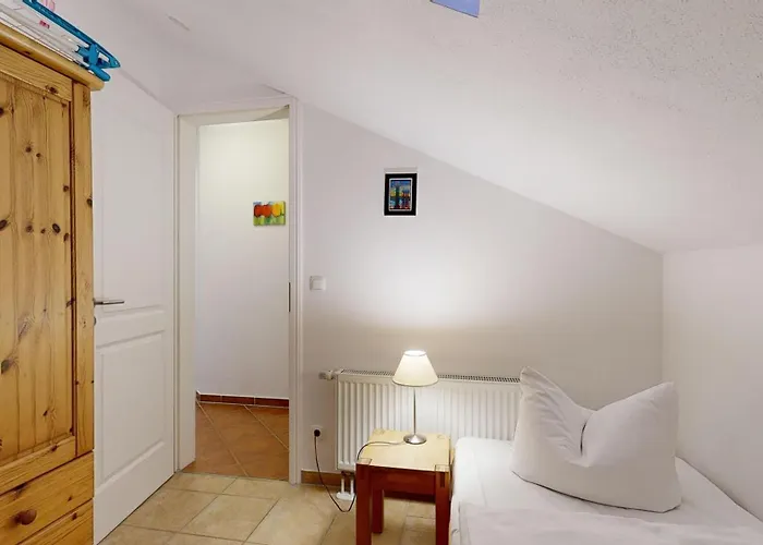 Strandnahe Mit 2 Schlafzimmern Und Balkon, Residenz Prorer Wiek, *