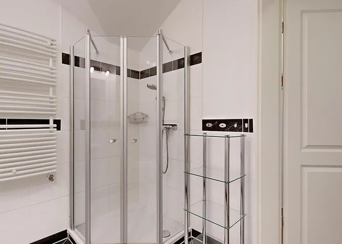 Strandnahe Mit 2 Schlafzimmern Und Balkon, Residenz Prorer Wiek,