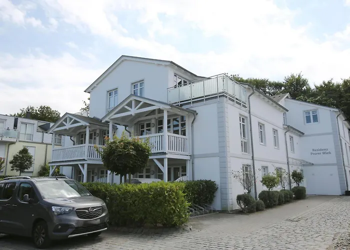 아파트 Strandnahe Mit 2 Schlafzimmern Und Balkon, Residenz Prorer Wiek,